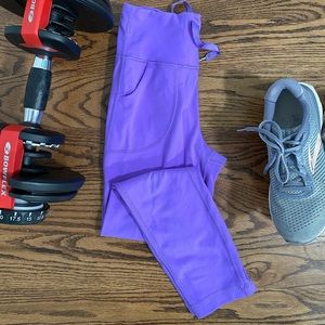Light purple lululemon wunder under